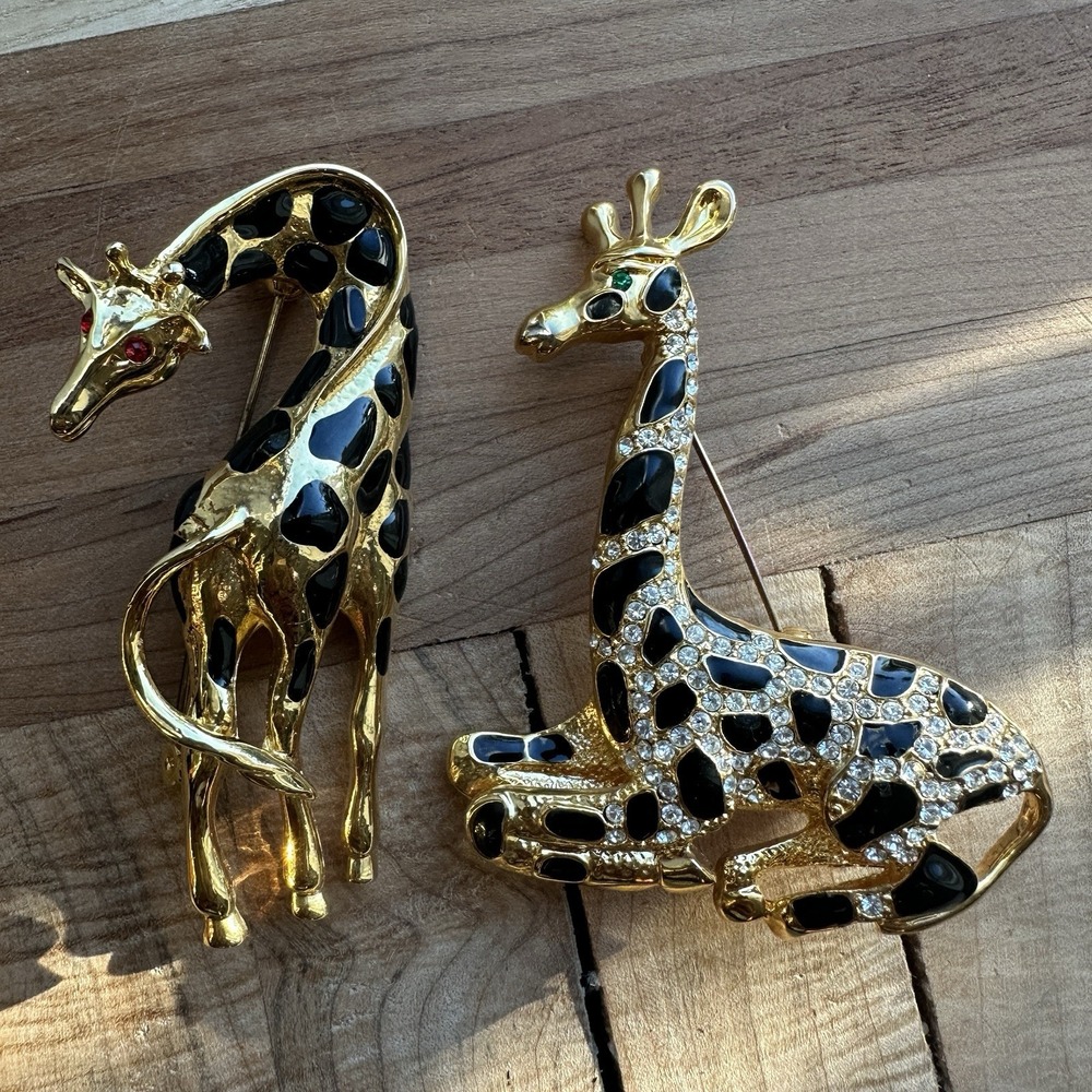 Vintage Pair 2 Giraffe Brooch Pin 2.75 Inch Rhinestones Black Enamel Gold Plated